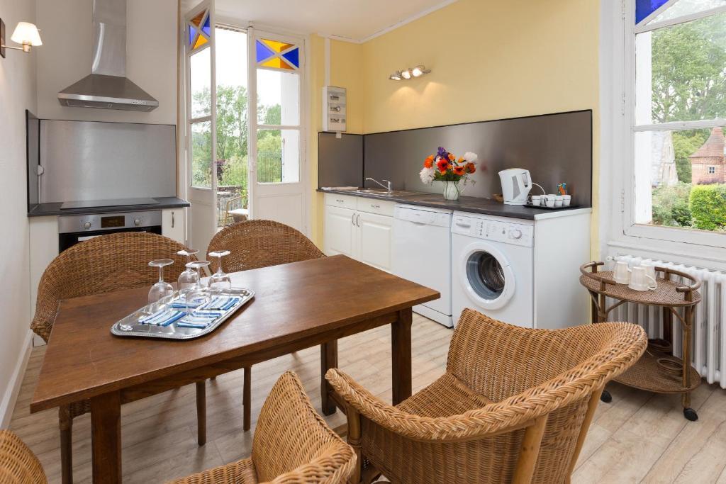Auberge du Manoir d'Archelles Arques-la-Bataille Zimmer foto